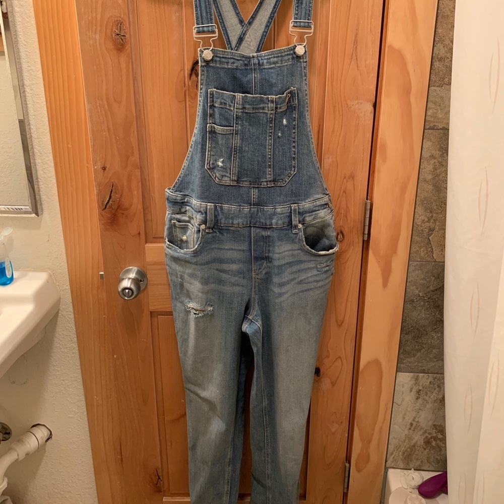 Adorable garage brand overalls
